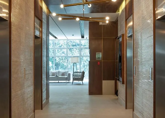 Sauna, Gym, Largest Pool In It Park, Feel At